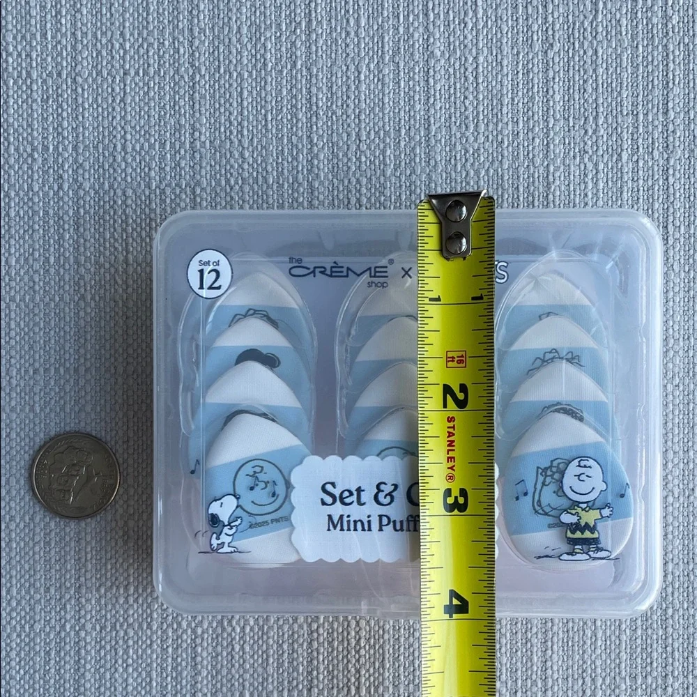 Peanuts Mini Puffs Set by The Crème Shop